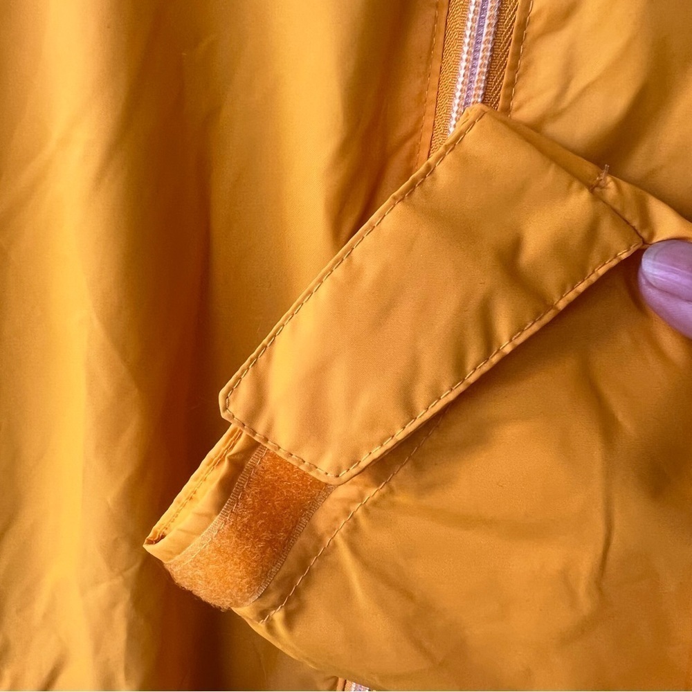 COLUMBIA SWITCHBACK III RAIN WIND WATERPROOF HOOD JACKET SIZE XL YELLOW NWT - Picture 11 of 12